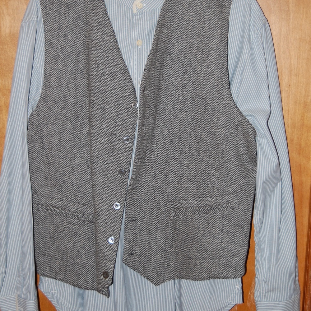 Mens Territory Ahead no collar shirt and vest